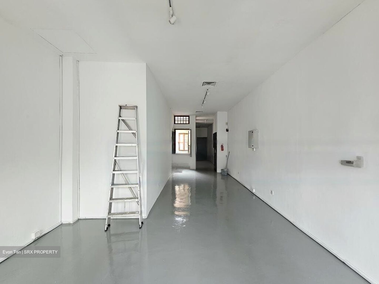 Smith Street (D1), Office #477972971